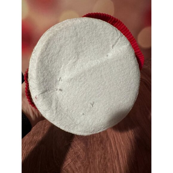 2011 Annalee Mrs. Claus – Festive Holiday Figure with Handwarmer - Picture 5 of 10